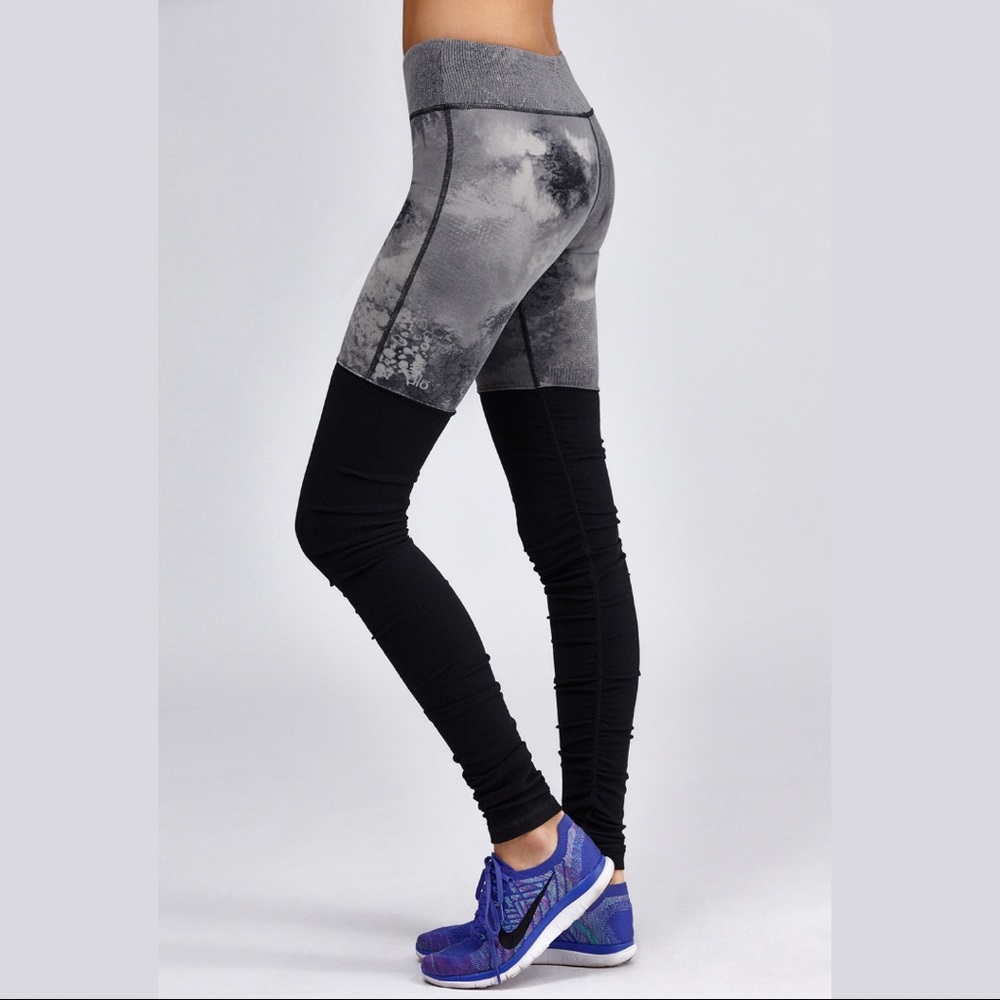 Alo Goddess Ribbed Legging XS